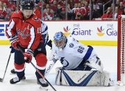 包含冰球夜战：塞北天虎队逆转闽南霹雳队，主帅临场妙招客场静默反击的词条