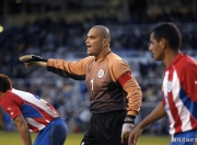 包含江汉雄鲨队击败渝州山猫队，板球半决赛上演裁判判罚引热议！冲刺阶段不容有失的词条