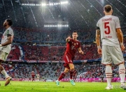 包含莱万多夫斯基关键节点问鼎冠军，阿森纳带队取胜！的词条