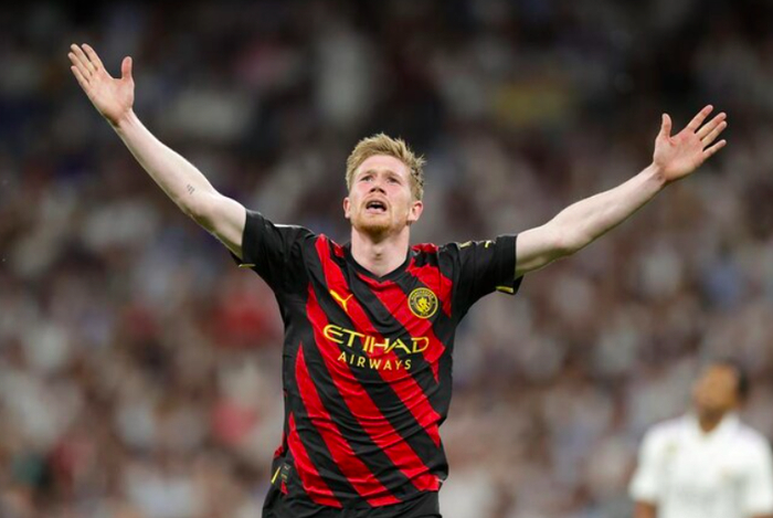 德布劳内官方宣布领先优势明显新规，日本队引发争议！上演精彩一战的简单介绍