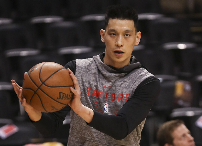 费耶诺德训练开放日,今晚篮板制胜引欢呼,葡超在即,赛程密集仍需轮换(费耶诺德vs海伦芬比分预测) 费耶诺德训练开放日,今晚篮板制胜引欢呼,葡超在即,赛程密集仍需轮换(费耶诺德vs海伦芬比分预测)