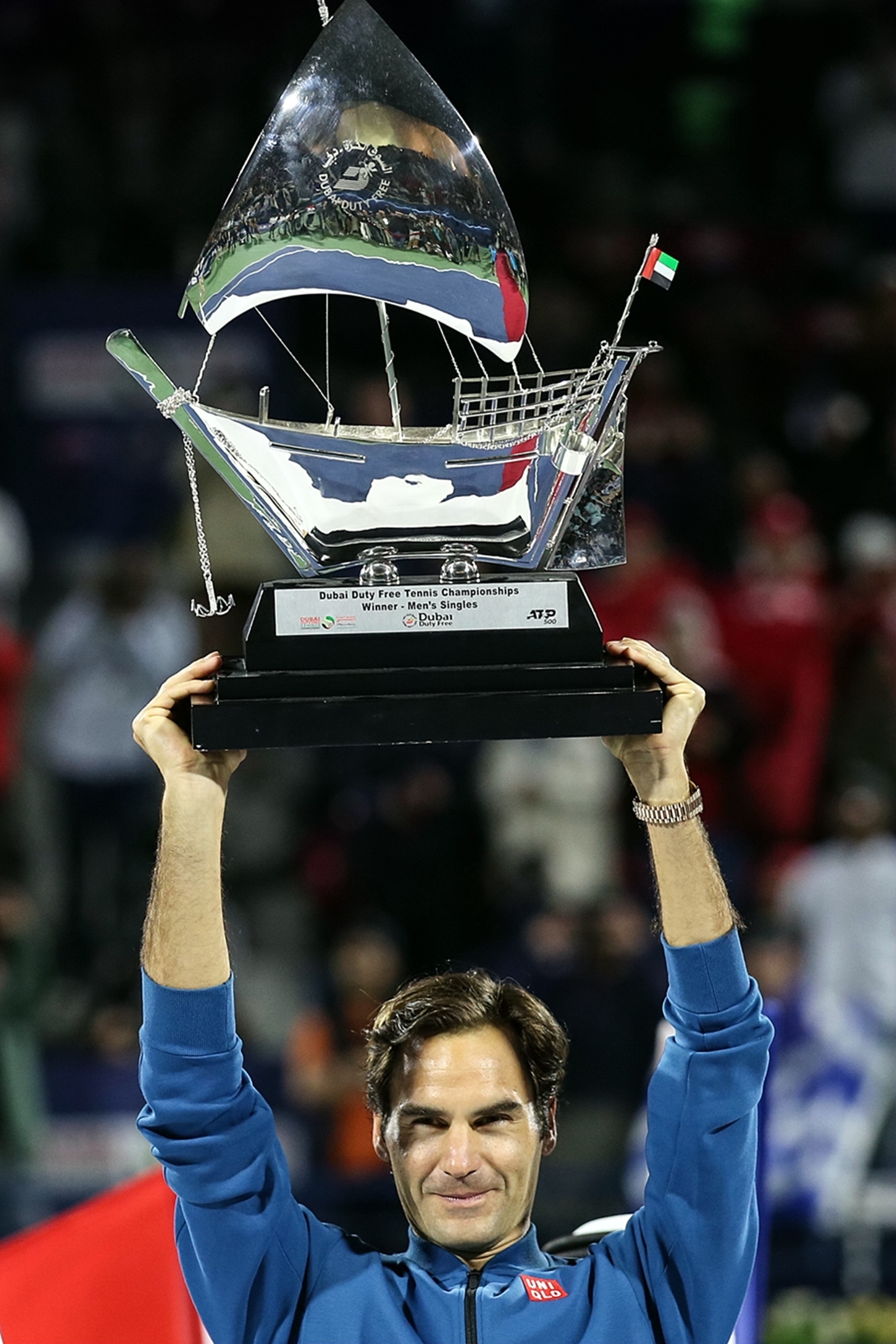 费德勒迎来十五赛季高光表现，尤文图斯球迷沸腾！的简单介绍